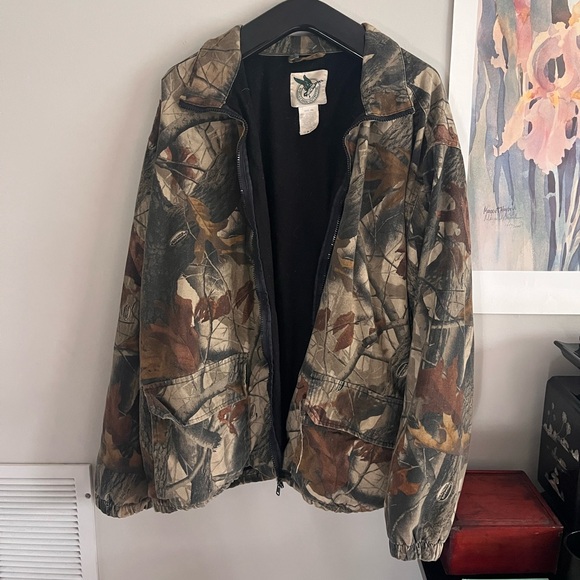 Wells Creek Outfitters Realtree Multicolor Camouflage Men's Jacket - Picture 1 of 9